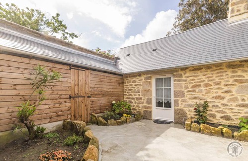 Gatteville-le-Phare House | 42 m² Gîte ∙ 1 bedroom ∙ 2 guests
