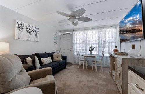 North Wildwood Apartment | 422 E 4Th Ave, Unit 206