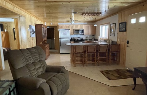 McHenry Apartment | 425 PER NIGHT 3 Bdr PET FRIENDLY