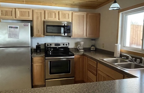 McHenry Apartment | 425 PER NIGHT 3 Bdr PET FRIENDLY
