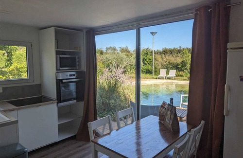 L'Isle-sur-la-Sorgue Ski Chalet | 42M2 AIR-CONDITIONED CHALET WITH PRIVATE NATURAL POOL AT L'ISLE SUR LA SORGUE