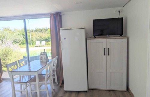 L'Isle-sur-la-Sorgue Ski Chalet | 42M2 AIR-CONDITIONED CHALET WITH PRIVATE NATURAL POOL AT L'ISLE SUR LA SORGUE