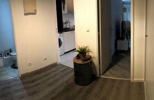 Center Apartment | 42m2,lumineux,au pied de la gare ,parking gratuit