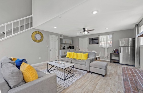 Tampa House | 4306 B - Charming 1-bedroom house in fantastic Tampa with WIFI