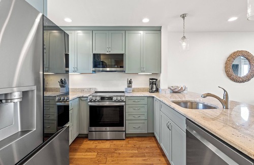 Kiawah Island Condo | 4324 Windswept: Top Floor Oceanfront 2BR Condo, $250 Beach Gear/Bike Credit