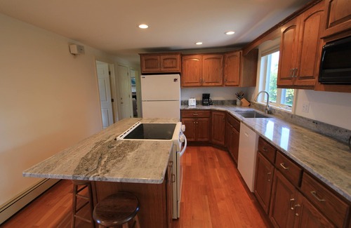 Sandwich House | 44 Dillingham- Pet-Friendly 4BR Home, .5 mile to Beach, Near Dining & Shopping