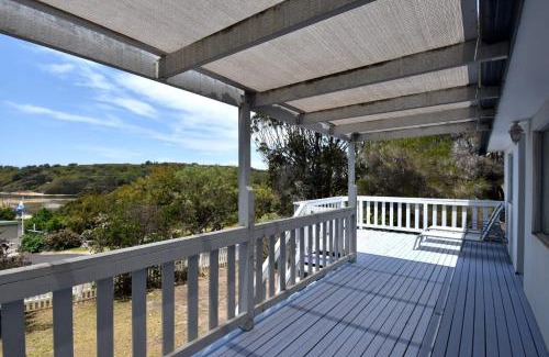 Wallaga Lake House | 44 Lakeview