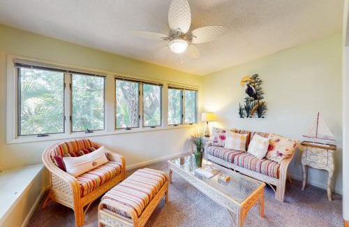 West Beach House | 442 Oceanwoods