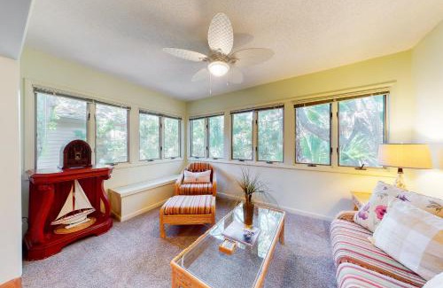 West Beach House | 442 Oceanwoods