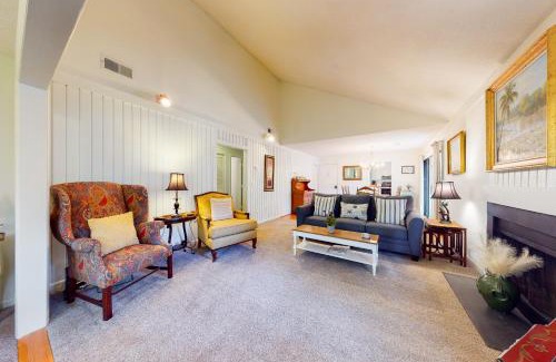 West Beach House | 442 Oceanwoods