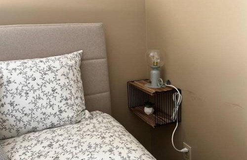 Rosemount House | 45 per Off Monthly Stay - 7 Beds - BBQ