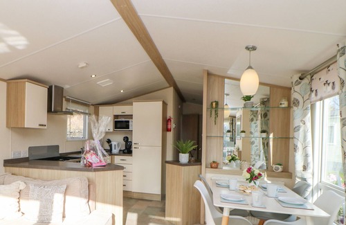 Morpeth Cottage | 46 WILLOWBURN, pet friendly, country holiday cottage in Felton
