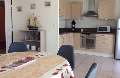 Cabourg Apartment | 47 m2 2-room apartment for 4 people with reserved parking space