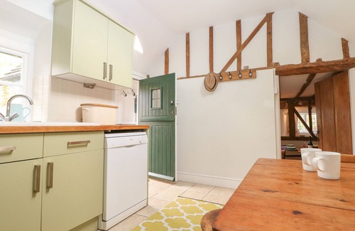 West Firle Cottage | 48 POLECAT COTTAGES, family friendly, with open fire in Firle