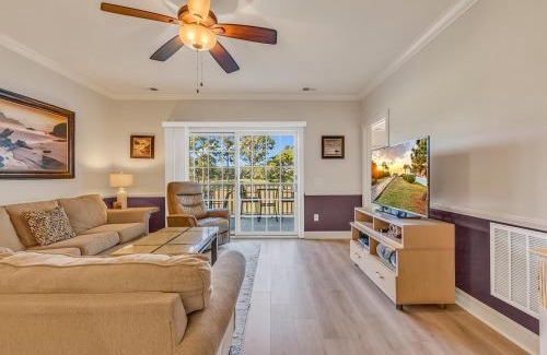 Central Myrtle Beach Apartment | 4809 Luster Leaf Circle Magnolia Pointe 202 Condo
