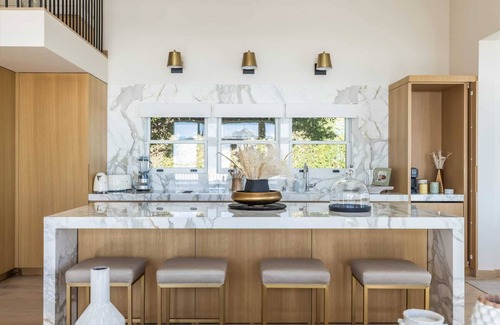 Malibu House | 4B/4.5B Malibu Estate with Incredible Ocean Views