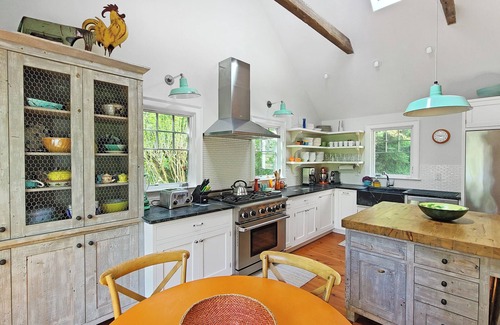 Truro House | 4BD Pamet River Waterfront Beauty-Central A/C, Screen Porch, Outdoor Shower, Kayaking