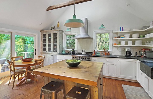 Truro House | 4BD Pamet River Waterfront Beauty-Central A/C, Screen Porch, Outdoor Shower, Kayaking