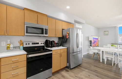 Lower Queen Anne House | 4Beds 2Baths Modern Townhome near Seattle Center
