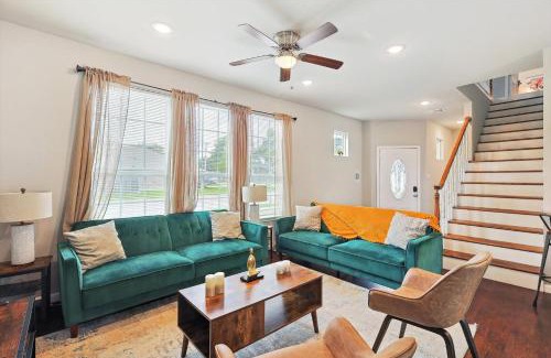 Central Arlington House | 4BR 2,5BA Holiday Home in the Heart of Cowboy Nation