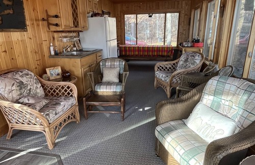 Pequot Lakes House | 4BR/2BA Lakeside Home ideal for experiencing the beauty of the North Woods