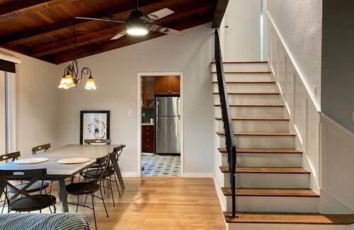 Arden-Arcade House | 4BR/2BA Mid-Century Retreat House: Your Perfect Getaway!