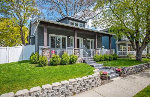 Garden District House | 4BR 3B 2 Kitchen with PnP Downtown CDA 11 guests