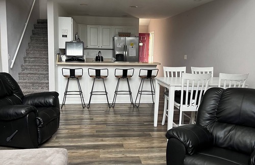 Camdenton Condo | 4BR/3BA Lakefront Penthouse, Clearwater Condominiums Sleeps 8