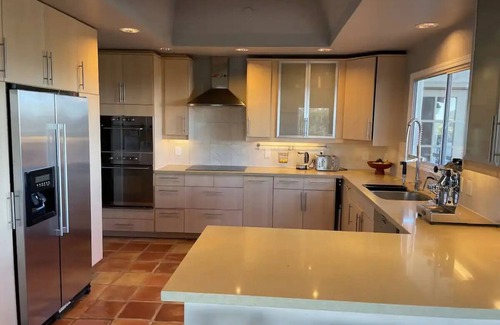 Emerald Hills House | 4BR/3BA retreat with stunning Silicon Valley views