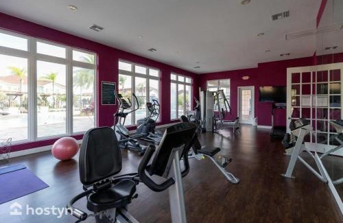 West Kissimmee House | 4BR Family Townhouse Steps to Disney