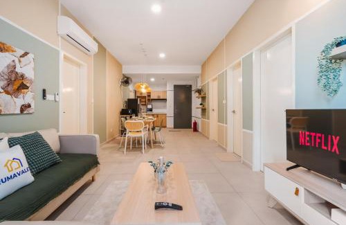 Seri Kembangan Apartment | 4BR Matcha-Inspired Home at Meta Residence by RumaBnB