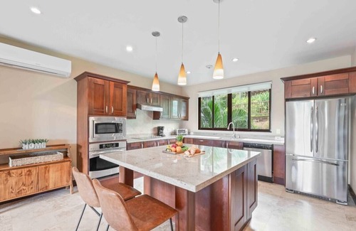 El Ocotal Condo | 4BR Oasis | Pool, A/C & Ocean Breeze