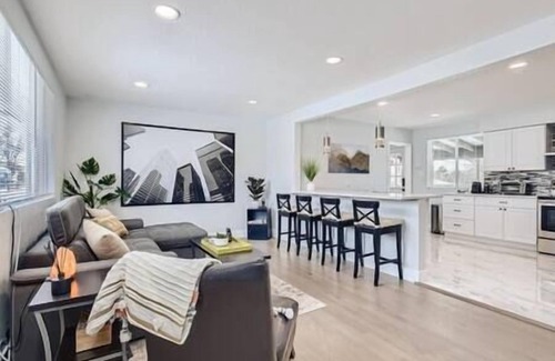Lamar Heights Area House | 4BR Retreat w/Fenced Yard, Pet Friendly