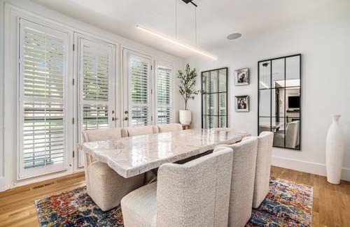 Cherry Creek House | 4br Townhouse Retreat W Gym & Sauna
