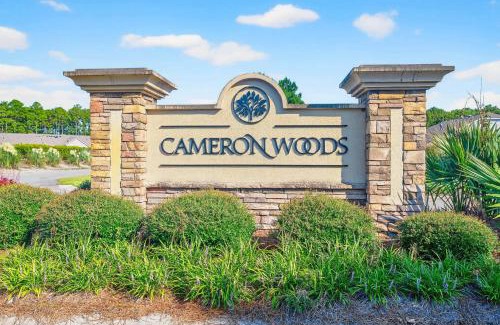 Ocean Isle Beach House | 4BR Townhouse with Golf View in Ocean Isle Beach