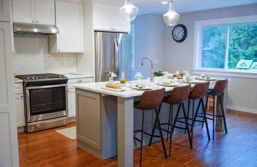 Golden Valley House | 4mi to DNTown Mpls Remodeled