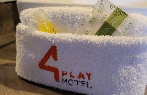 El Marques Hotel | 4Play Motel