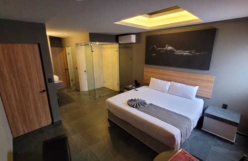 El Marques Hotel | 4Play Motel