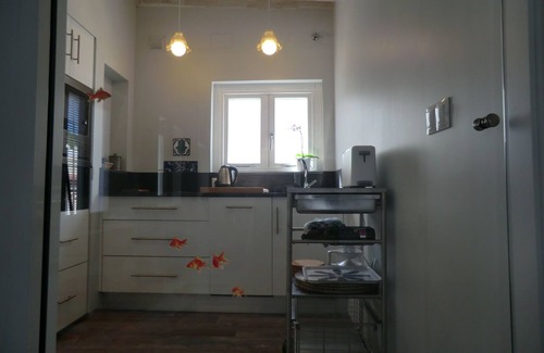 Old Town Apartment | 4th floor apartment in historic Cadiz, and just a 10 minutes walk to the beach.
