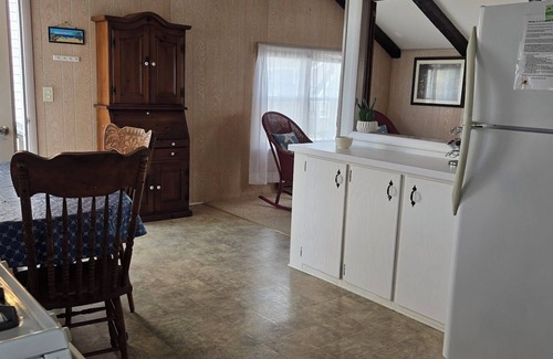 The Dunes House | 4th house from the beach!