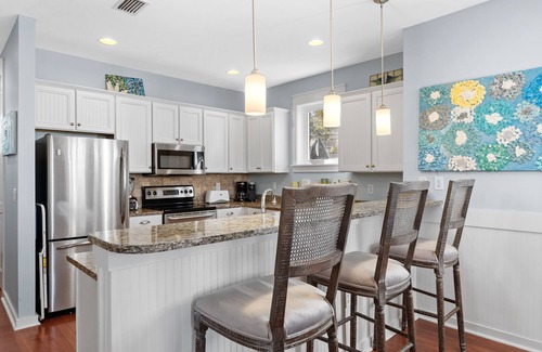 Laurel Grove House | 4th Nt FREE - Stay thru 11/22! Beach Cottage w/(2) XL GOLF CARTS, Pool, Beach