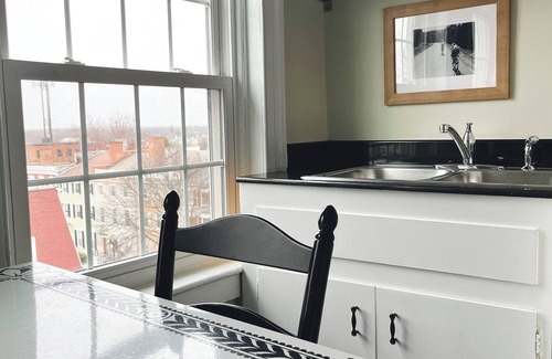 South Main Street Apartment | 4th of 4 Hotel-Style Apts in Historic Row House; Walk to HWS, Lake, Linden St.