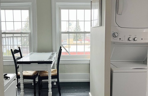 South Main Street Apartment | 4th of 4 Hotel-Style Apts in Historic Row House; Walk to HWS, Lake, Linden St.