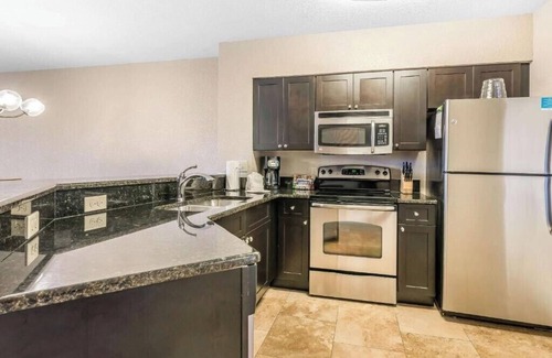 Williamsburg Condo | 4th of July Vacation - Disneyland OrlandonJune 30 to July 6