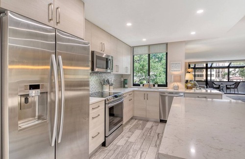 Siesta Key Condo | 5-105 in Sarasota, FL