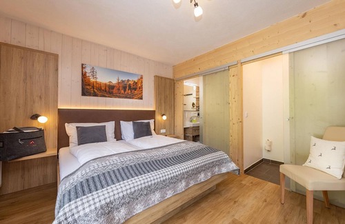 Russbach am Pass Gschuett Apartment | 5 (+2) Family Suite Deluxe (HP) - Dachsteinresort