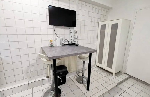 Bagnolet Apartment | #5 Agréable Studio 4 min du Métro et Proche Paris 20E