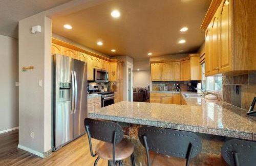 Sunriver House | 5 Bed 3 Bath Vacation home in Sunriver