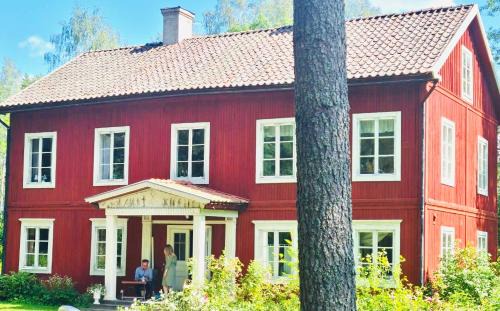 Garpenberg House | 5 bed country home only 2 hrs north of Stockholm