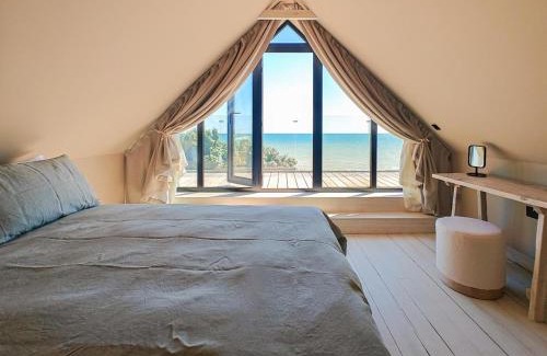 Cooden House | 5 Bed in Bexhill-on-Sea oc-c32704